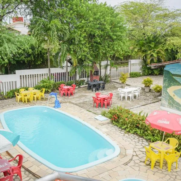 Pousada Passarela do Caranguejo PB, hotell sihtkohas Conde