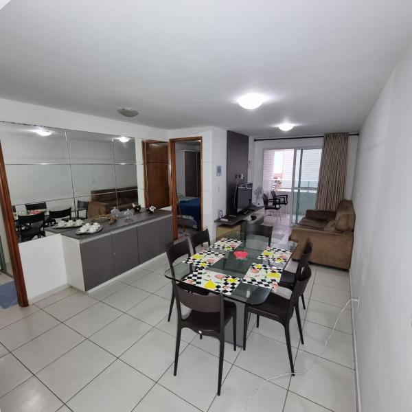 Apto Próximo Praia com 02 Quartos
