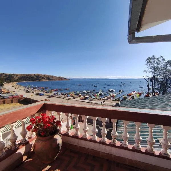 Kusi, hotel in Copacabana