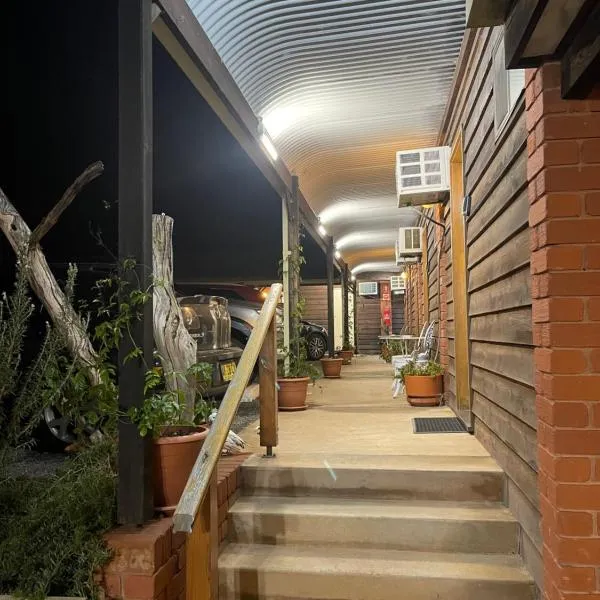 Country Roads Motor Inn, hotell i Narrandera