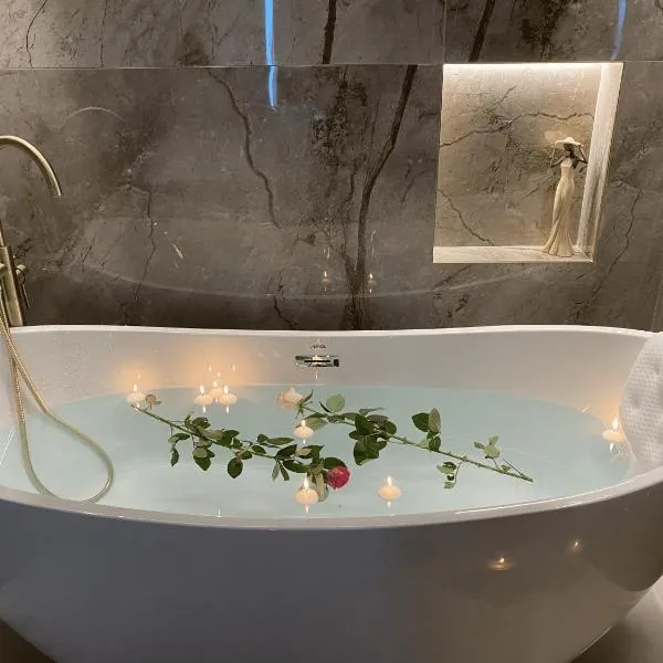 Rose Suite, hotel in Caesarea