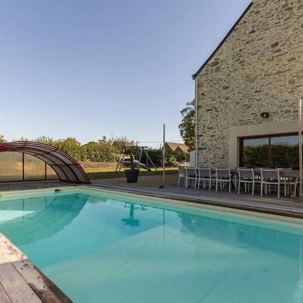 NOCNOC - Gîte du Vieux Pressoir, piscine chauffée et couverte, hotel em Campbon