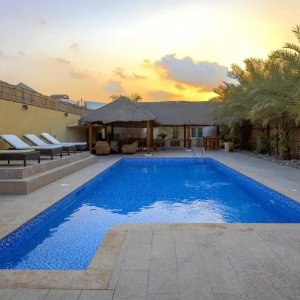 Dar 66 Pool Villa with Jacuzzi, hotel en Jazirat al Hamra'