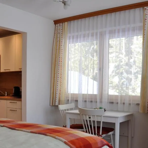 Haus Kocher، فندق في هاوس إم إنيستال