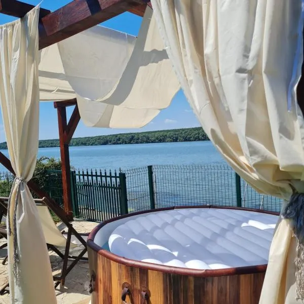 San na vodi, hotell sihtkohas Smederevo