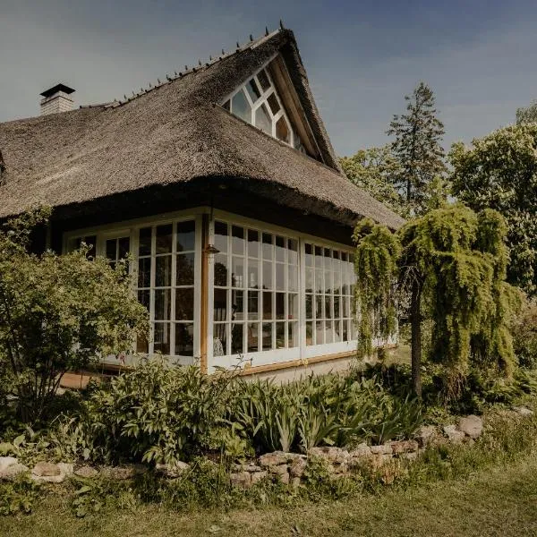 Muhu Tõnise Talu, hotel di Koguva