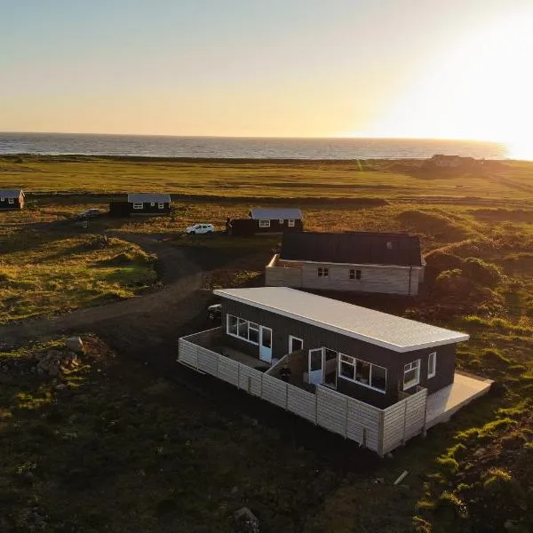 Ocean Break Cabins, hotel a Sandgerði