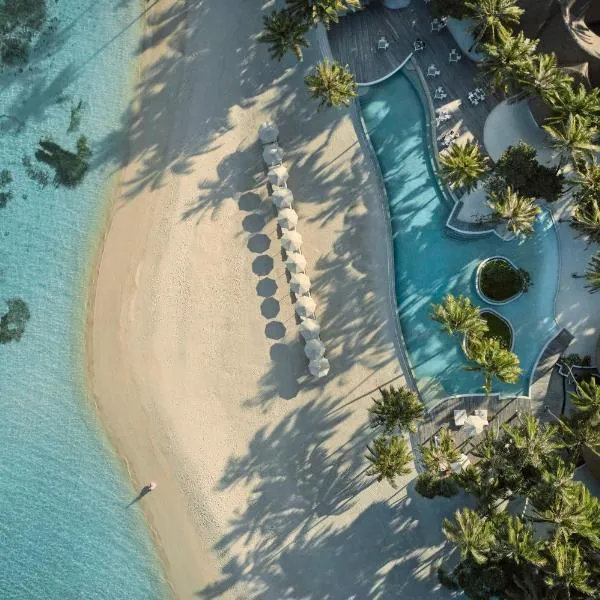 COMO Maalifushi, hotel v destinaci Maalifushi