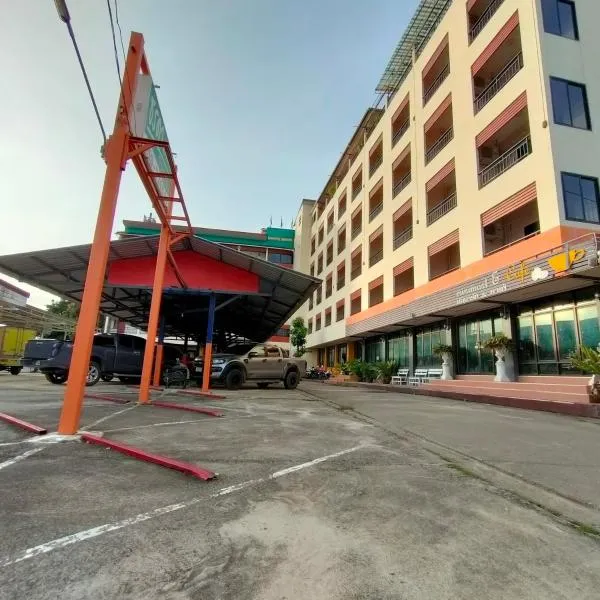 ธรดา, hotel v destinaci Ban Pa Kluai