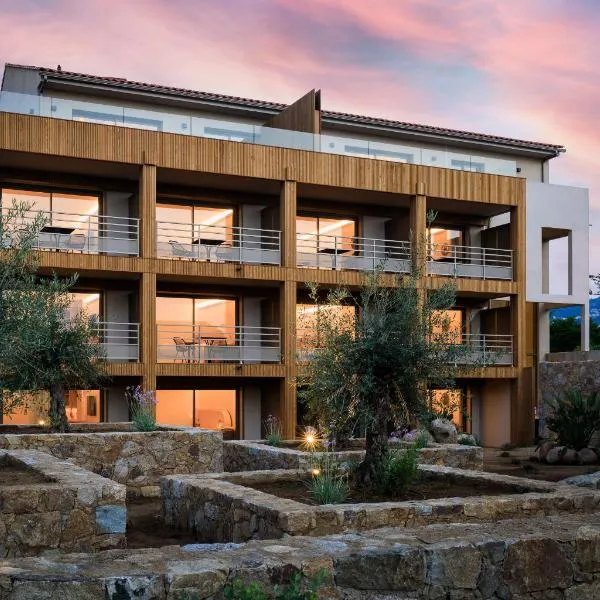 RESIDENCE SANTA MARIA, hotel v destinácii LʼÎle-Rousse