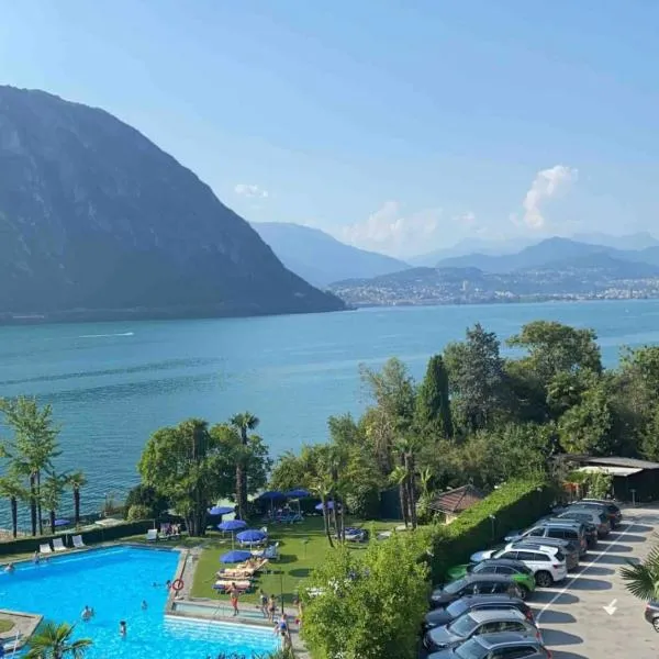 Holiday On The Lake Lugano 5, hotel a Bissone
