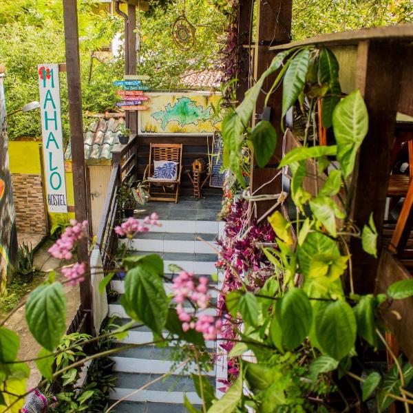 Mahalo Hostel