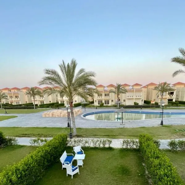 Stella Heights villa - next to Marassi - North coast, hotel v destinaci El Alamein