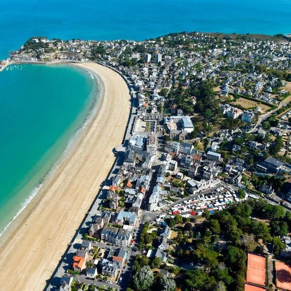 플레뇌프-발-앙드레에 위치한 호텔 Charmant Studio à Deux Pas de la Plage de Pléneuf-Val-André