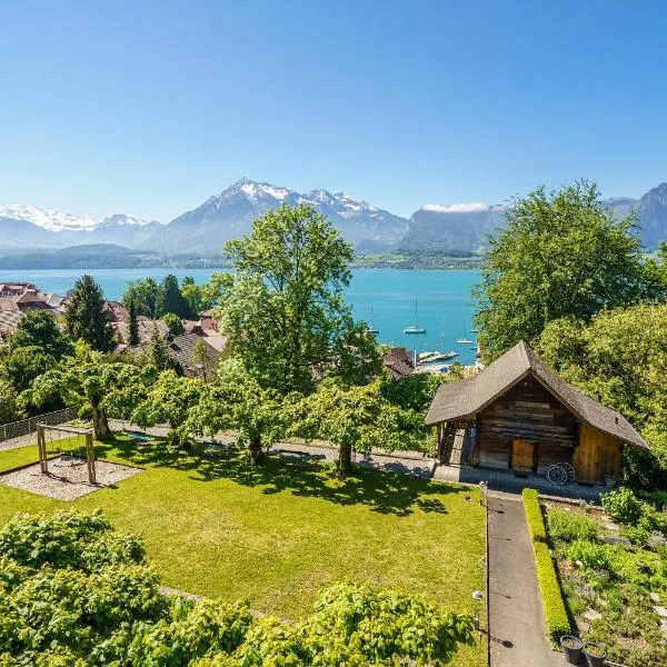 Schönbühl Hotel & Restaurant Lake Thun, hotel in Schwanden