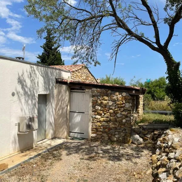 Le Fenouillet Cottage proche des Grands Buffets, hotel v Narbonne