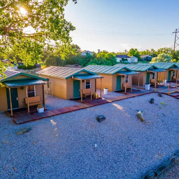 오갈라라에 위치한 호텔 South Platte Cabins & Kennels