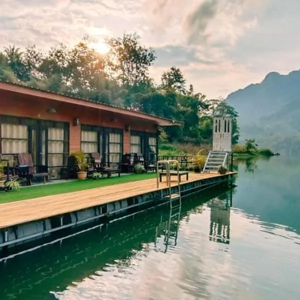 Ou River House, hotel i Nongkhiaw