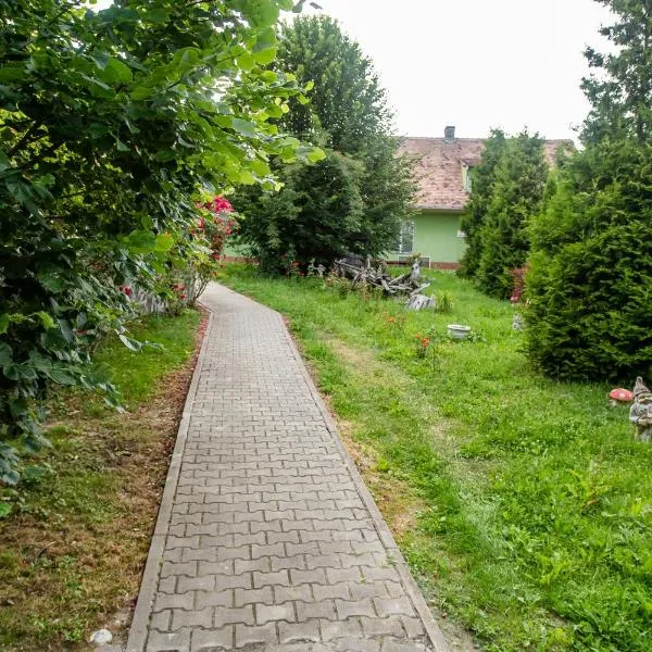 HOTEL MARION POIANA, hotel in Dumbrăveni