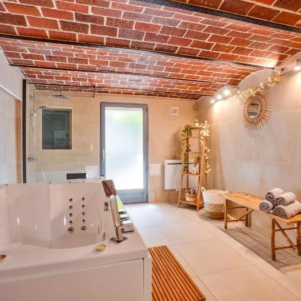 Sospa - Suite spa privatif, hotel in La Falaise