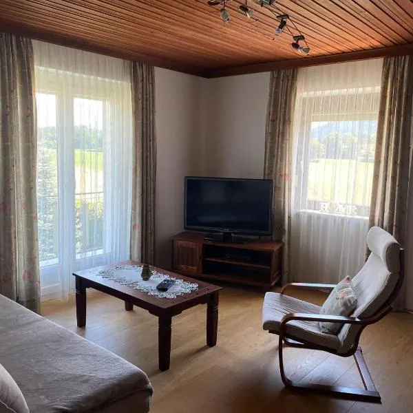 Apartment in Sankt Kanzian near Klopeiner Lake, отель в городе Srejach