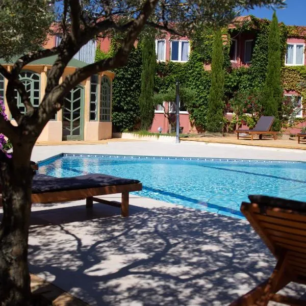 Tropic Hôtel – hotel w mieście Rivesaltes