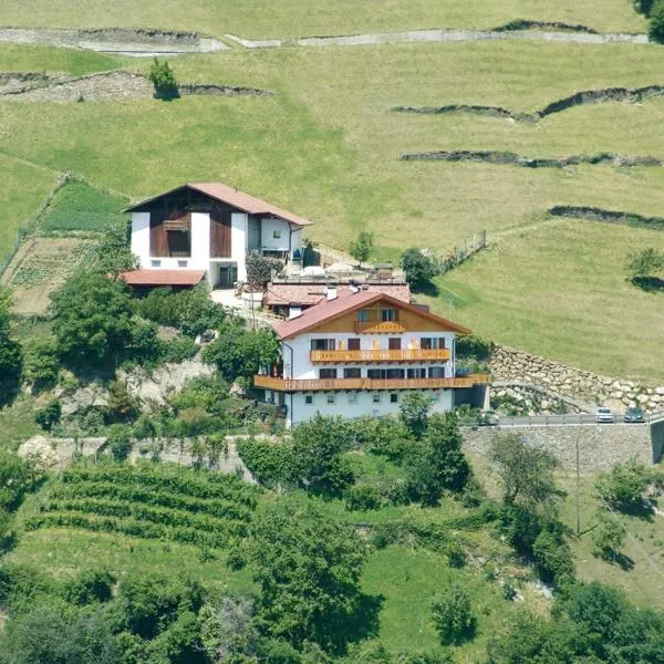 Schoenleithof, hotel in Parcines