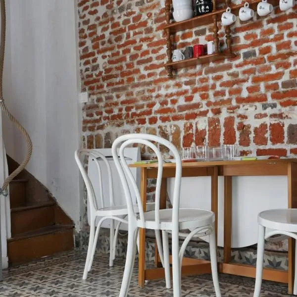 OPARADI "L'atypique" MAISON HISTORIQUE à Lille, un séjour atypique dans un cadre d'antan, hôtel à Lille