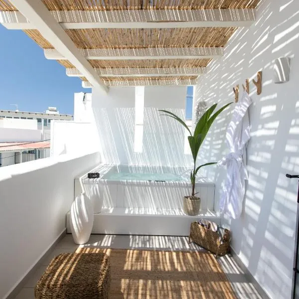 Kamvas Deluxe Apartments, hotel v destinaci Naxos Chora