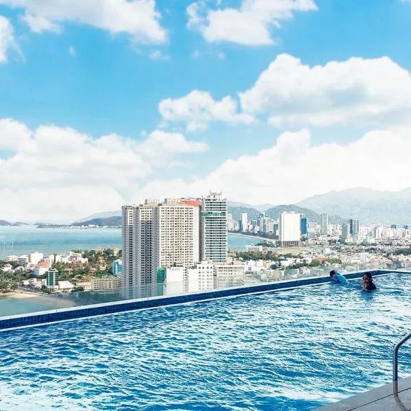 S Lux Apartment Scenia Bay Nha Trang, hotel en Nha Trang