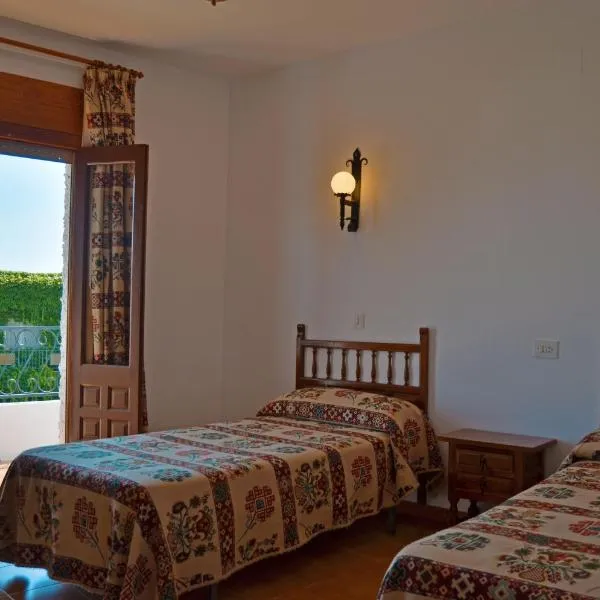 Las Perdices, hotel v destinácii Válor