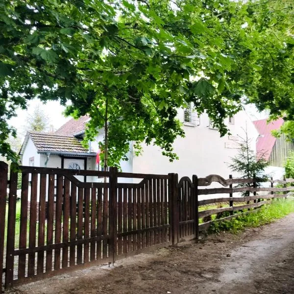 Dom z Charyzmą na Mazurach, hotell i Miłki