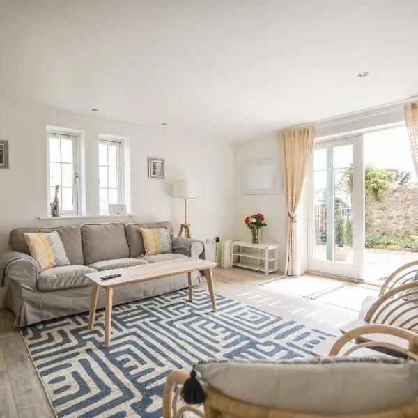 1 Buckfields, hotel in Lyme Regis