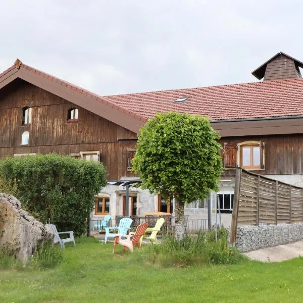 GITE DES FUVES, hotel a Luisans