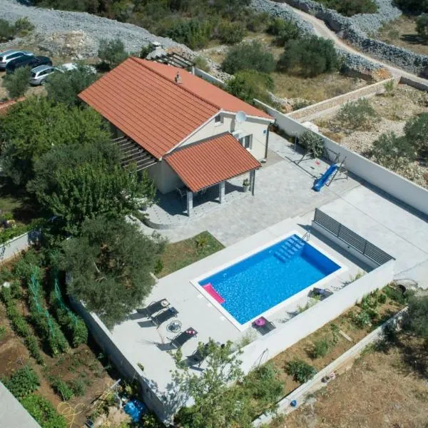 Villa Divna Vodice-Srima, hotel v destinaci Srima