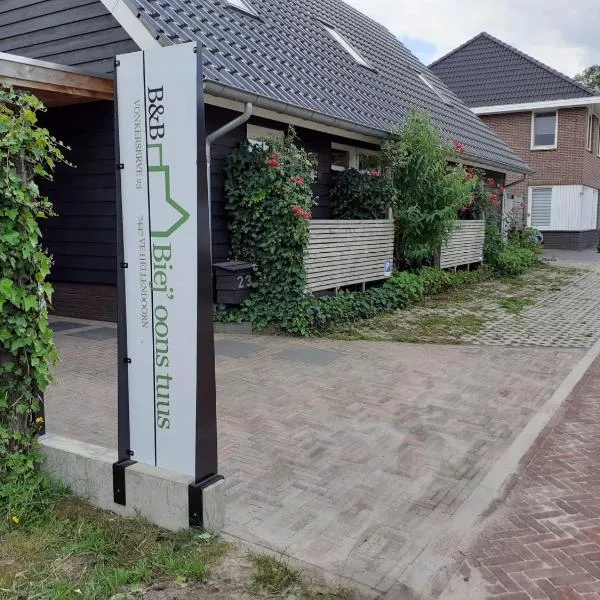 B&B Biej' oons tuus, hotel v destinaci Hellendoorn