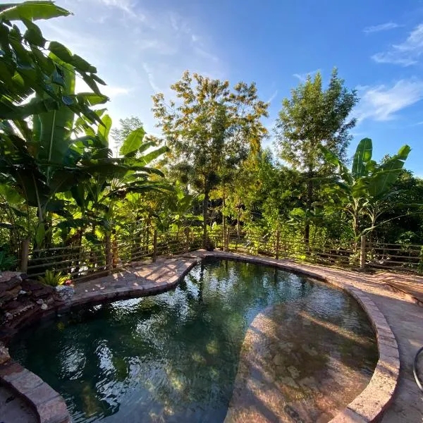 Sítio Monte Alegre โรงแรมในอิบิกวารา