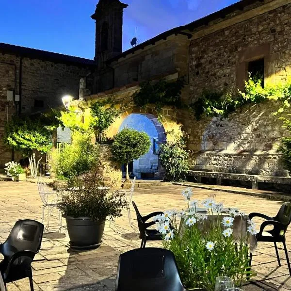 La Posada Del Santuario, hotel Nava de Santullánban