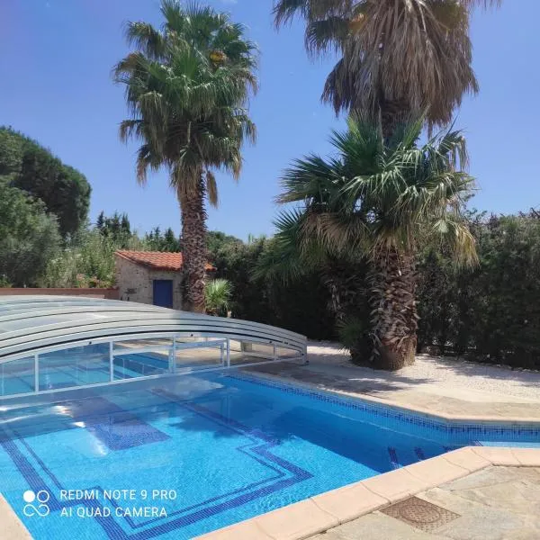 Villa Casaleno gite La Cigale avec wi-fi, hotel v destinácii Millas