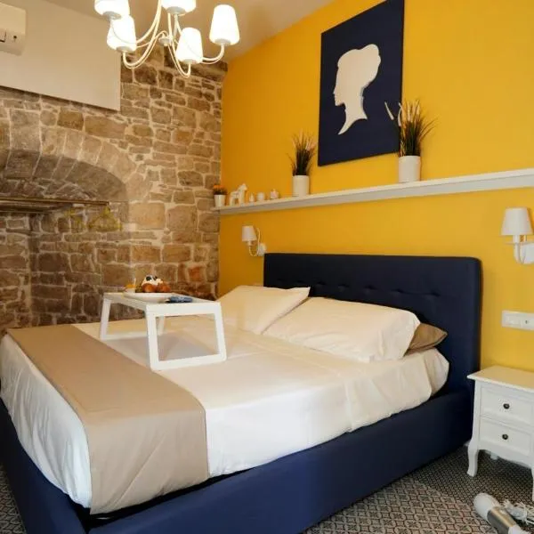 Cecenero Rooms, hotel in Acquaviva delle Fonti