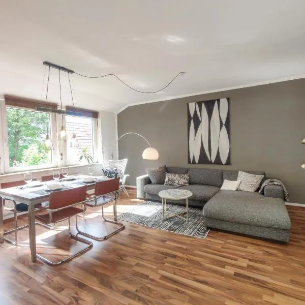 INIKAMA: Designer Apartment im Grünen – Netflix, hotel en Rosengarten