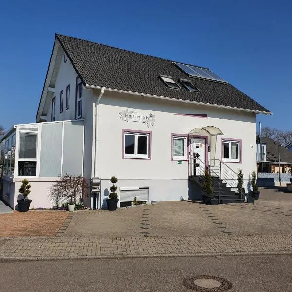 Pension Kuhn, hotel en Rust