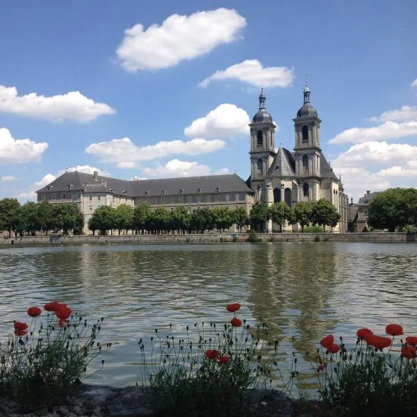 Hôtel de l'Abbaye des Prémontrés, hotel em Pont-à-Mousson