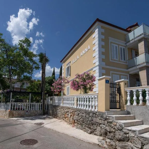 Villa Anna-potkrovlje, hotel a Ika