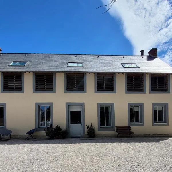 LE LAVOIR Classé 5***** BAYEUX Centre 9 Personnes, khách sạn ở Bayeux