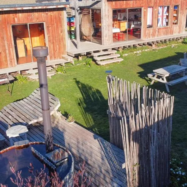 Surf and Stay Chile, hotel v destinaci Navidad