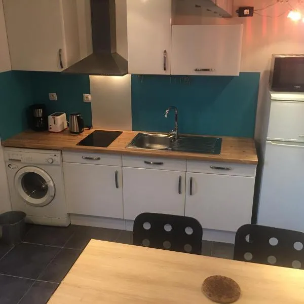 2 pièces et mezzanine dès 2 nuits, hotelli kohteessa Vedène