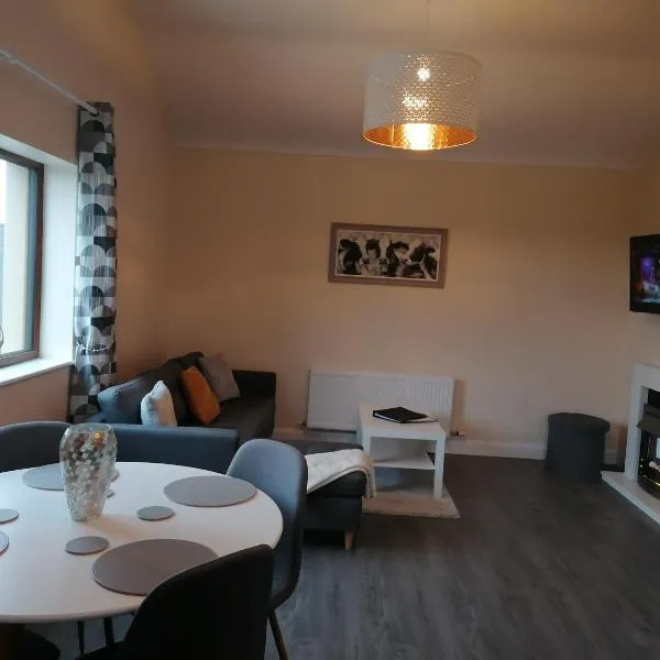 Atlantic way Apartment، فندق في Ballyconnell