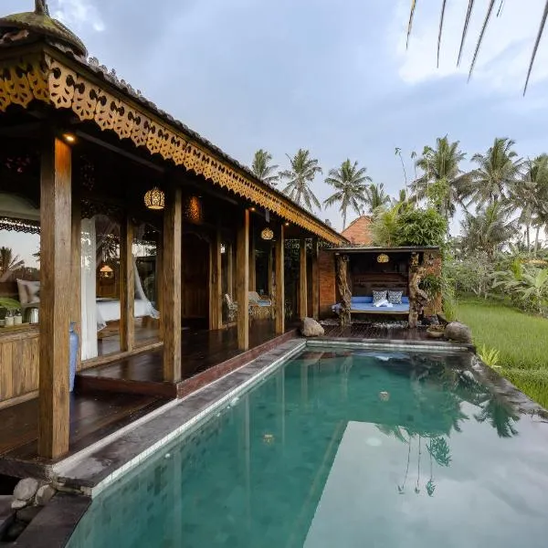 Airsania Ubud Antique Villas, готель в Убуді
