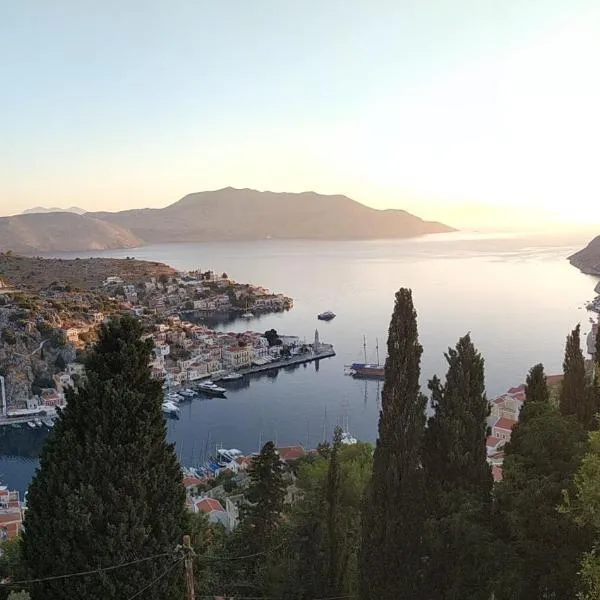 Annas house, hotel v destinaci Symi